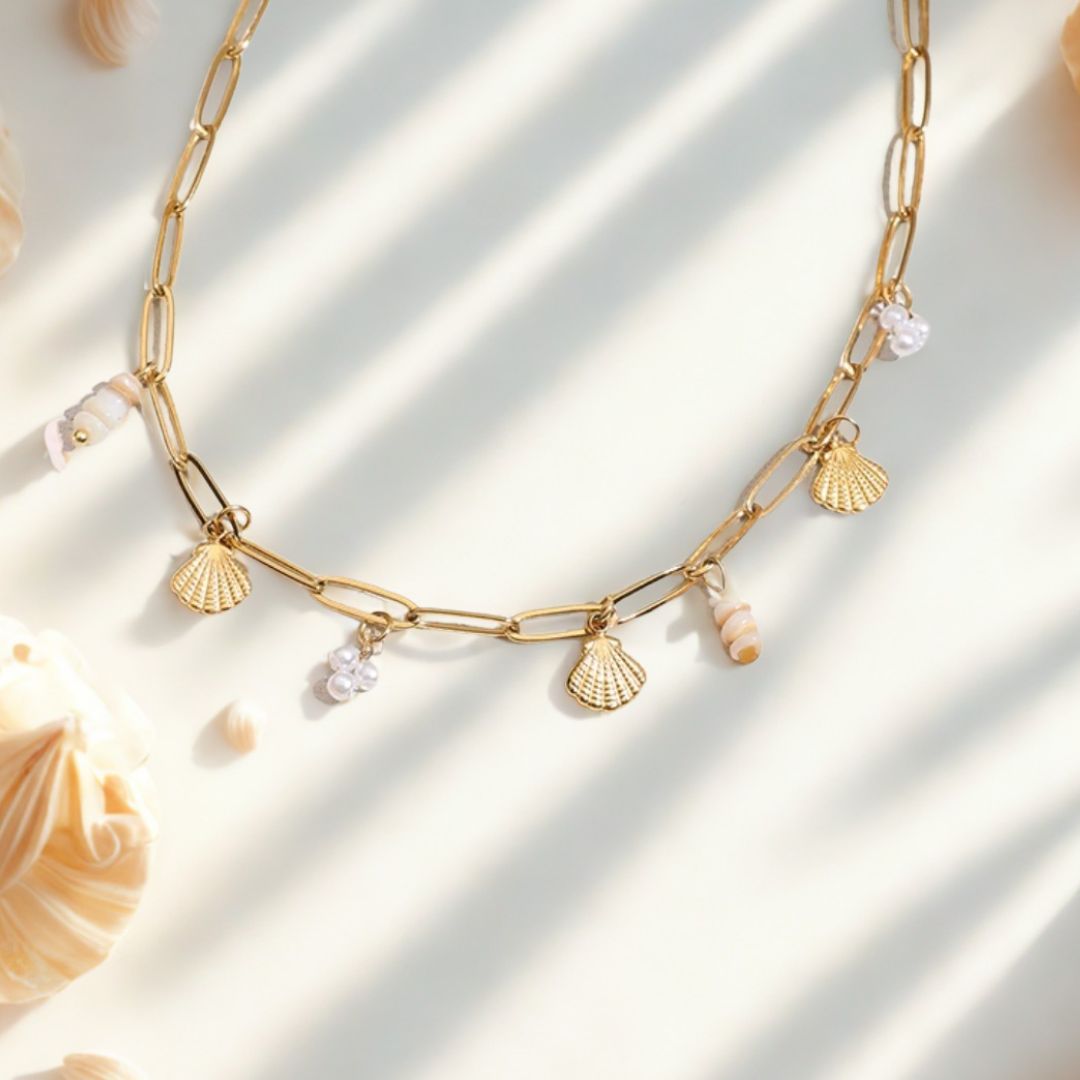 Havana - Gold Shell Charm Necklace