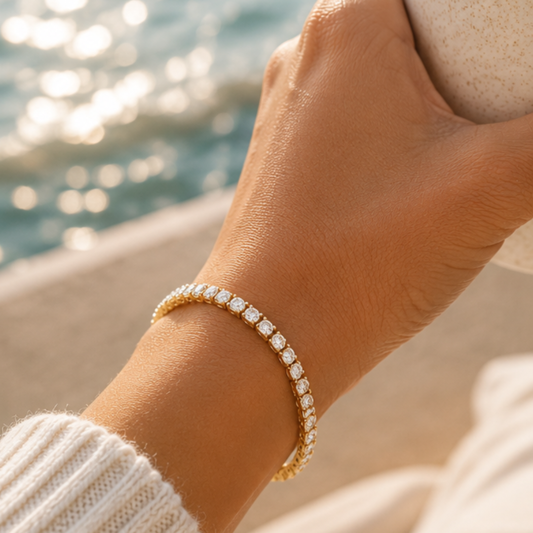 Maré Tennis Bracelet | Gold Waterproof Crystal Tennis Bracelet