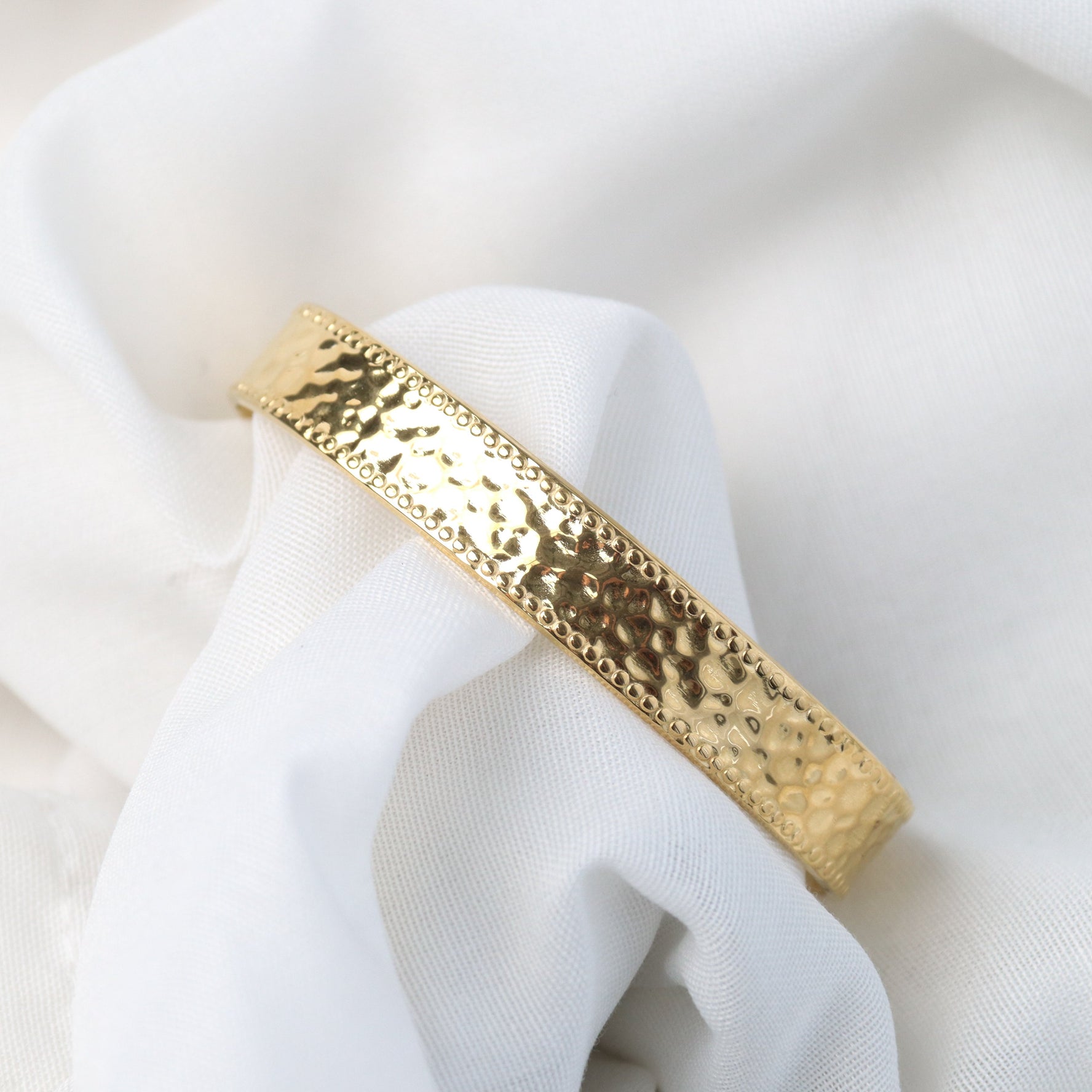 Mea | Stainless Steel 18K Gold Plated or Silver Cuff Bangle
