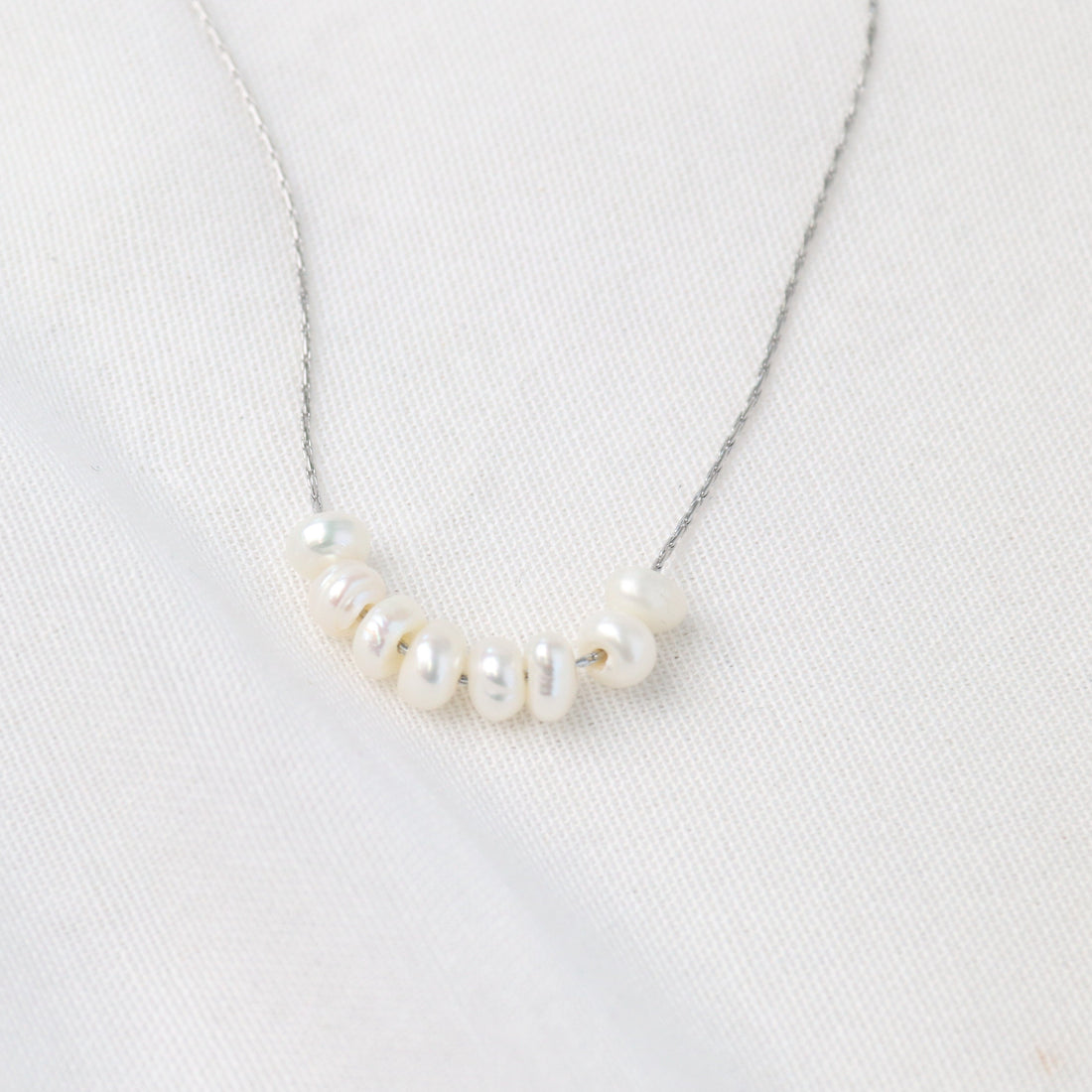 Izzy | Freshwater Pearl Gold Necklace