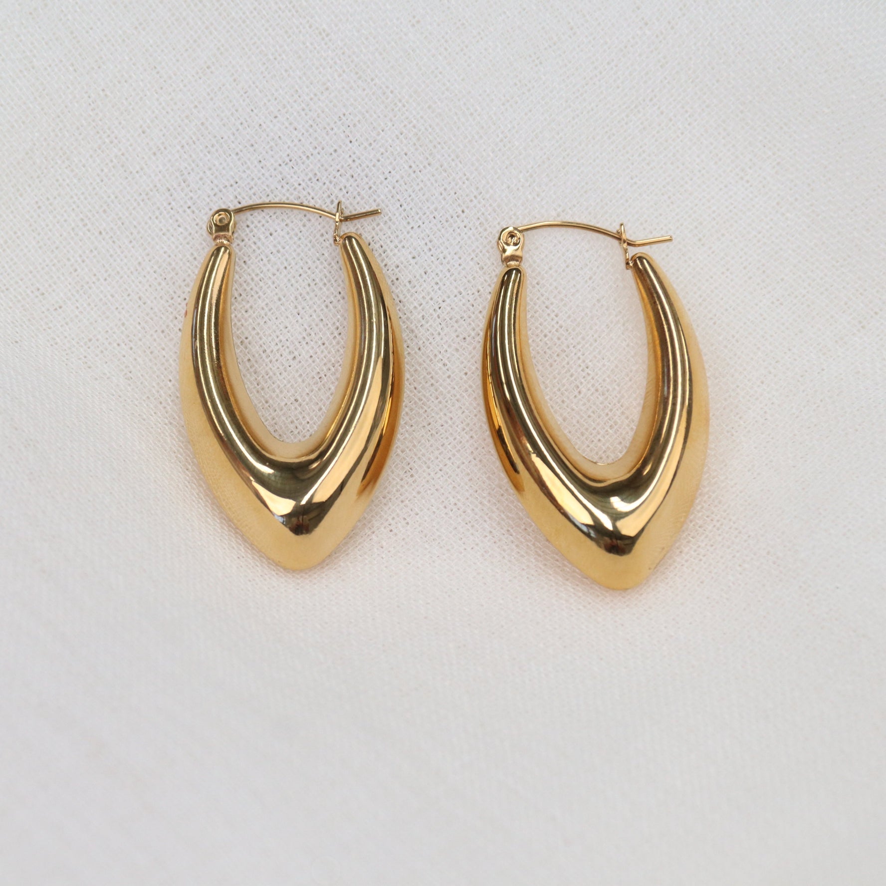 Lily | 18k Statement Gold Earrings