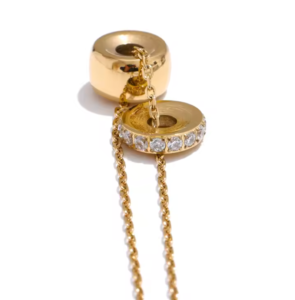 Oriana | Lustre Halo Pendant Necklace | Waterproof Gold CZ Necklace