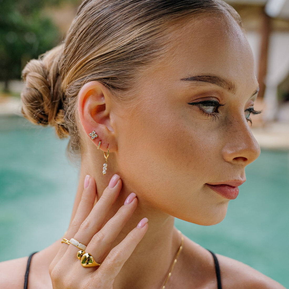 Darcy | Freshwater Pearl Huggie Earrings